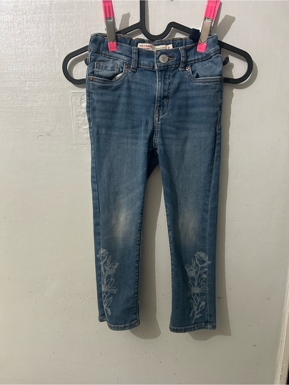 Levi's Girls Blue Skinny Jeans with White Floral Embroidery